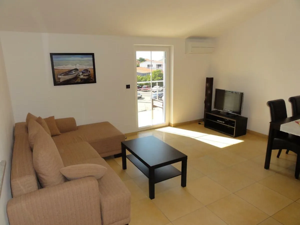 Villa - Bono Omišalj Lägenhet